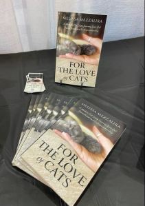 CatsEssentials Impresses Thousands of New Fans During CatCon 2022 with Book Release, Inspiring Contribution to Humane Society Naples