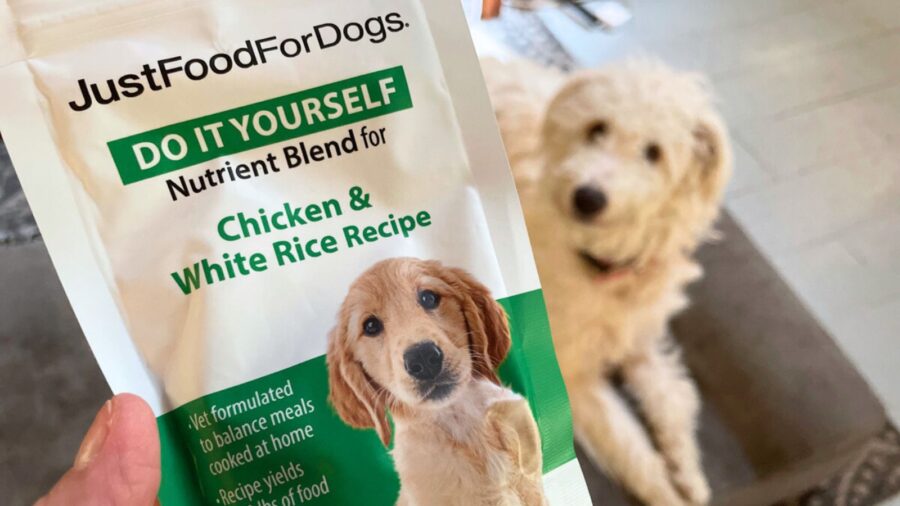 Review: JustFoodforDogs DIY Nutrient Blend